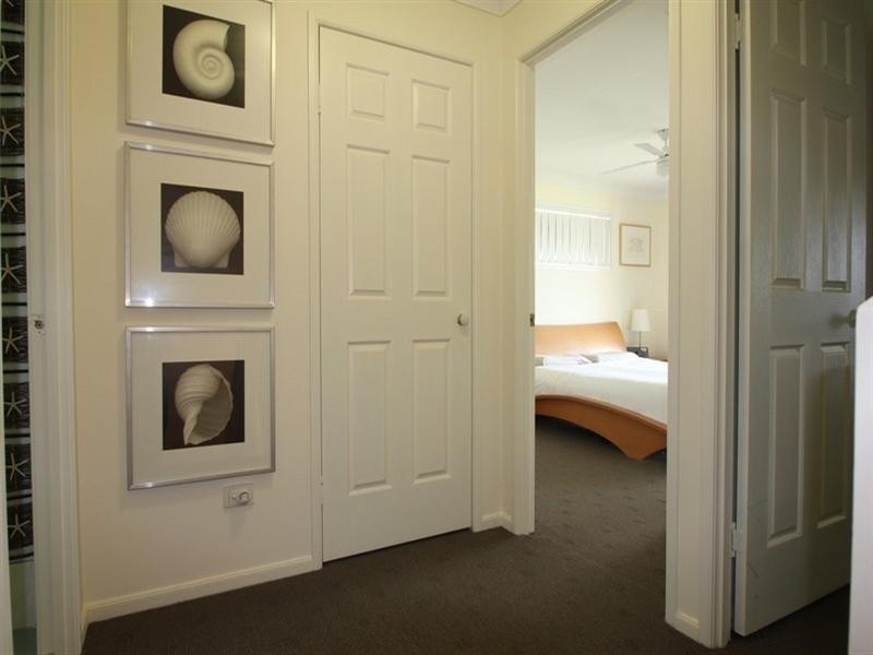 9/8 Peninsula Avenue, Cornubia QLD 4130