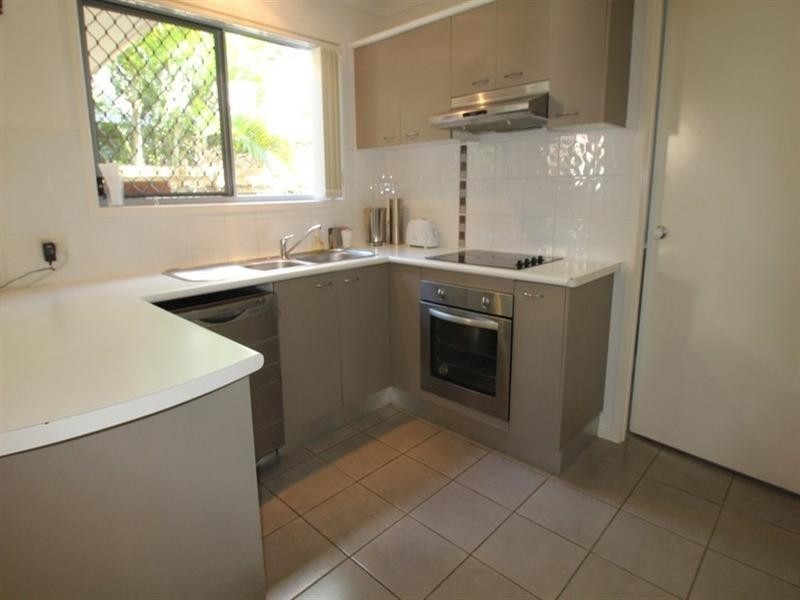 10/34 University Drive, Meadowbrook QLD 4131