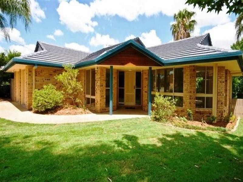 13 Ellendale Crescent, Daisy Hill QLD 4127