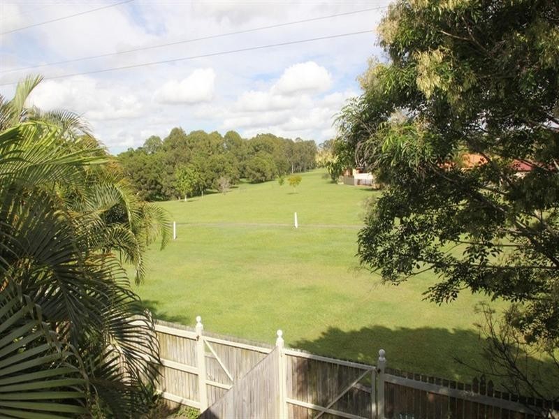 25/8 Peninsula Avenue, Cornubia QLD 4130