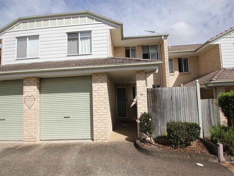 25/8 Peninsula Avenue, Cornubia QLD 4130