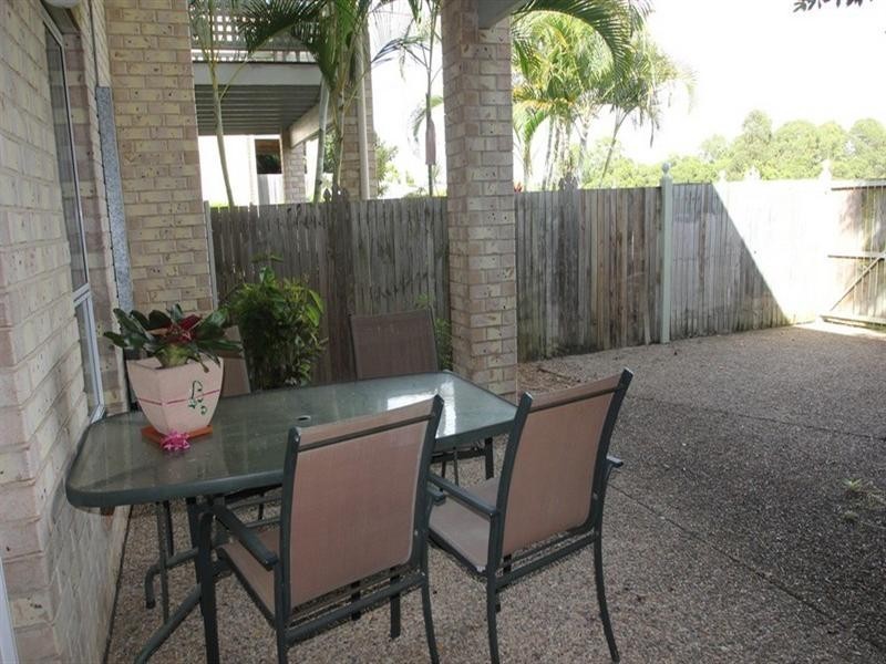 25/8 Peninsula Avenue, Cornubia QLD 4130