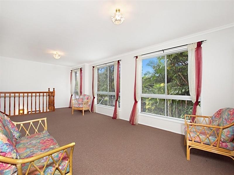 26 Warnambul Road, Shailer Park QLD 4128