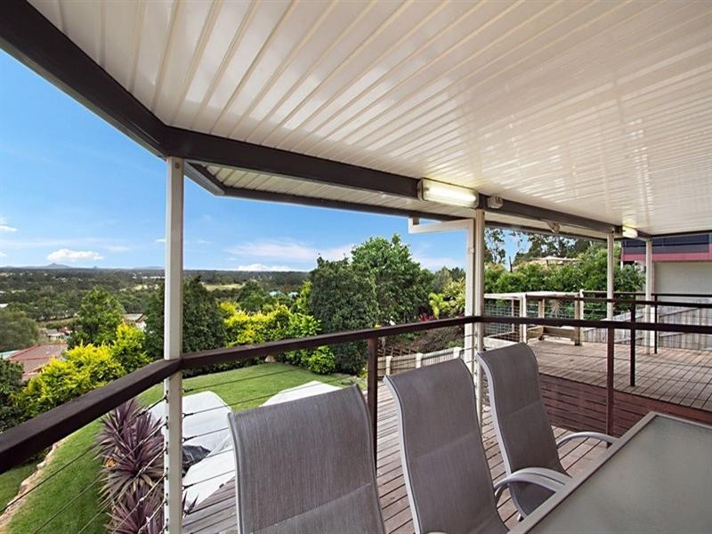 26 Sundar Crescent, Tanah Merah QLD 4128