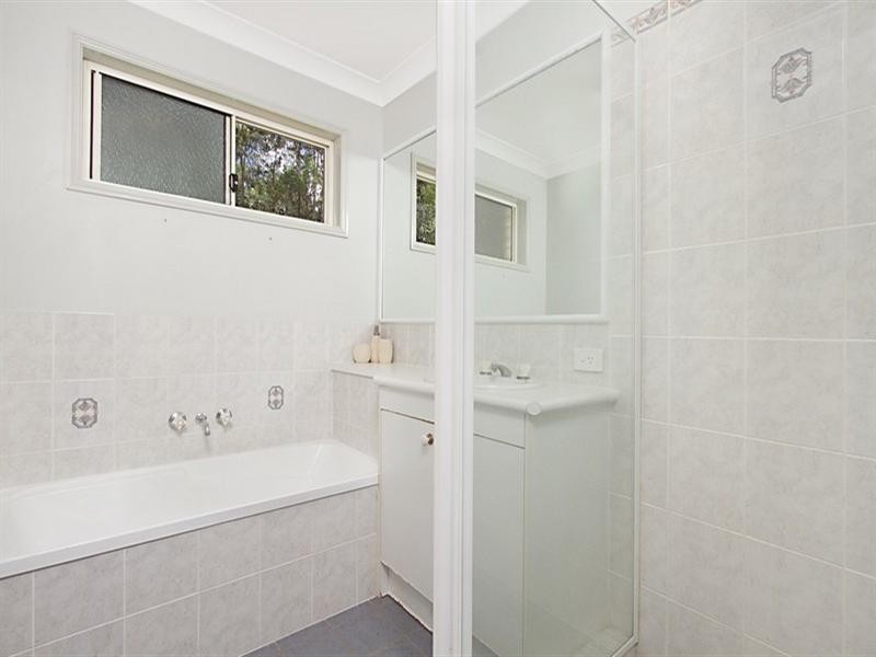 26 Sundar Crescent, Tanah Merah QLD 4128