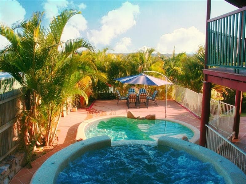 8 Kabang Court, Tanah Merah QLD 4128