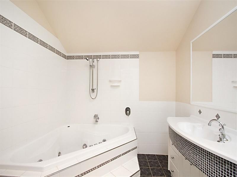 118 West Coorang Road, Cornubia QLD 4130