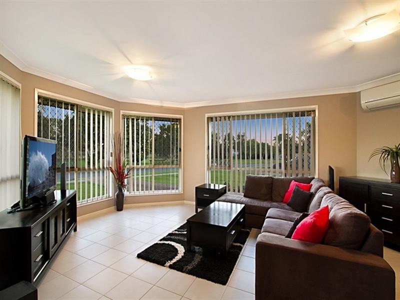 19 Kinta Street, Tanah Merah QLD 4128