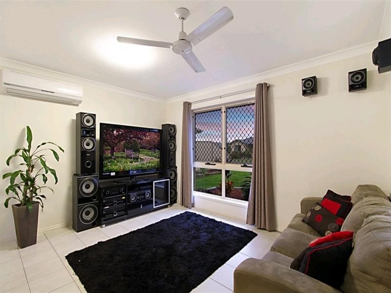 55 River Park Drive, Loganholme QLD 4129
