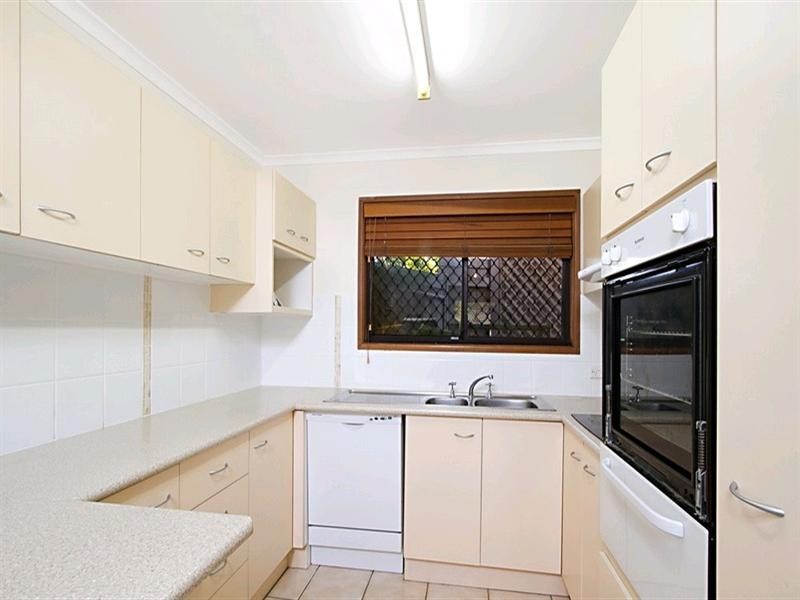 75/3 Amie Court, Springwood QLD 4127