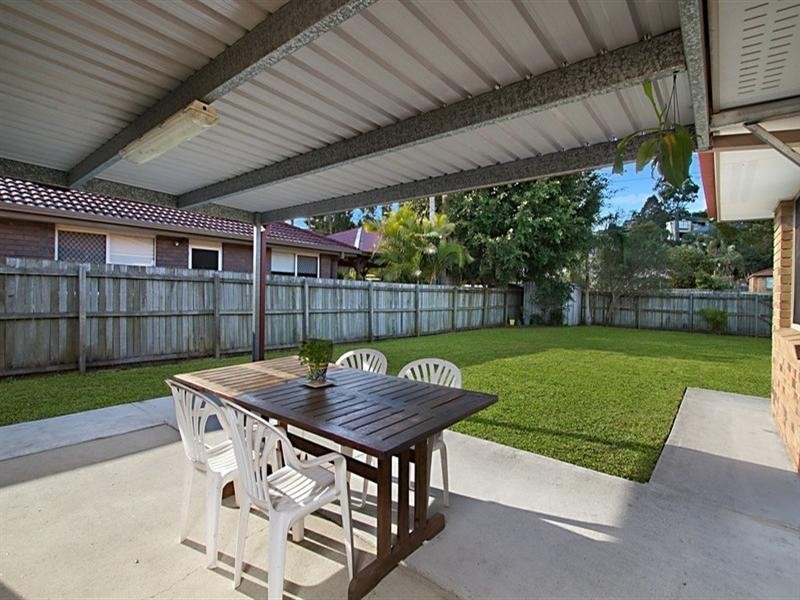 33 Tansey Drive, Tanah Merah QLD 4128
