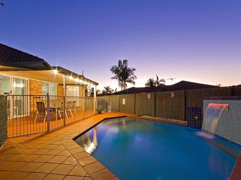 75 Hanlon Street, Tanah Merah QLD 4128