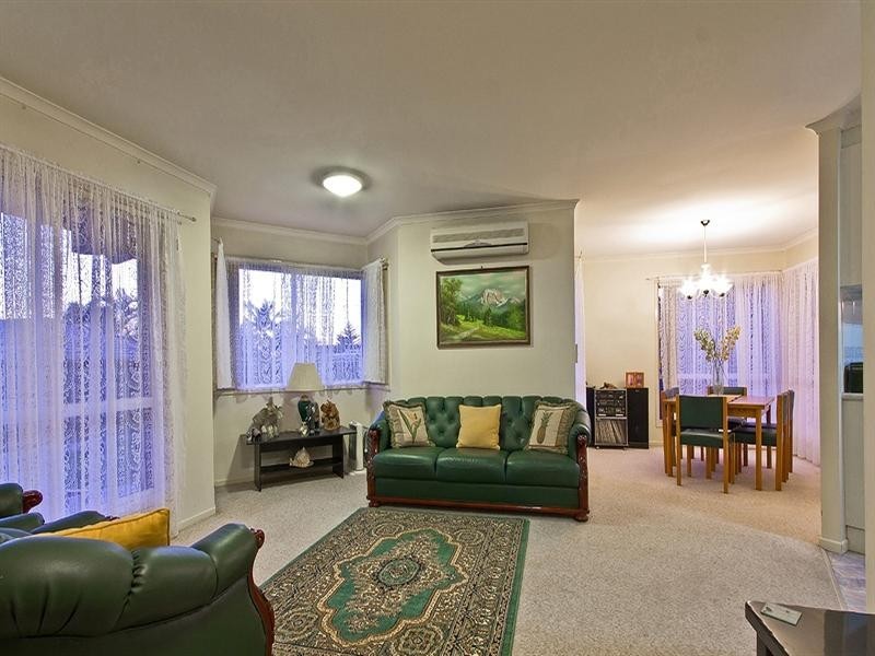 75 Hanlon Street, Tanah Merah QLD 4128