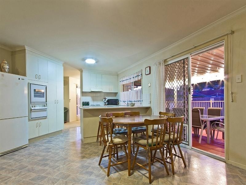 75 Hanlon Street, Tanah Merah QLD 4128