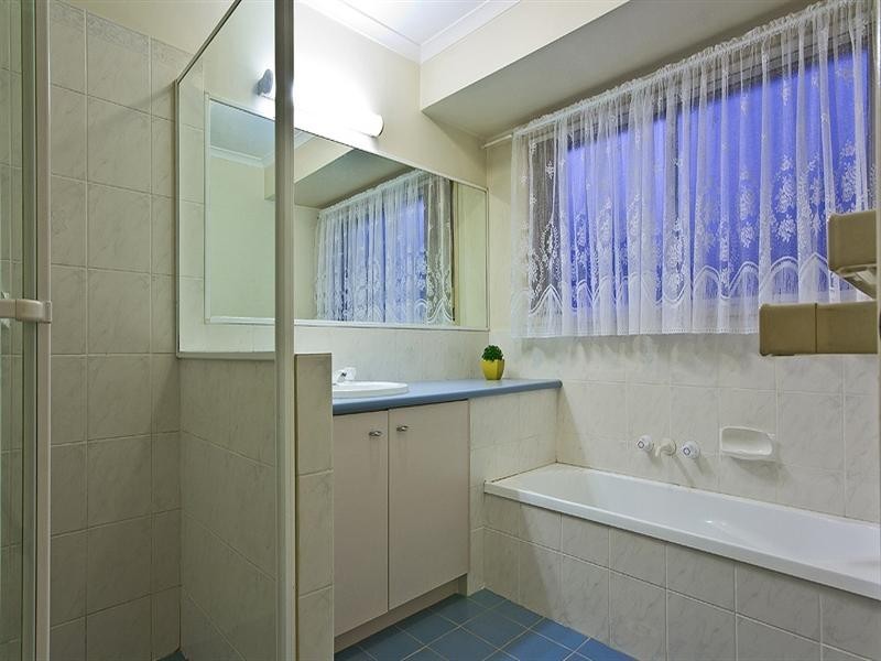 75 Hanlon Street, Tanah Merah QLD 4128