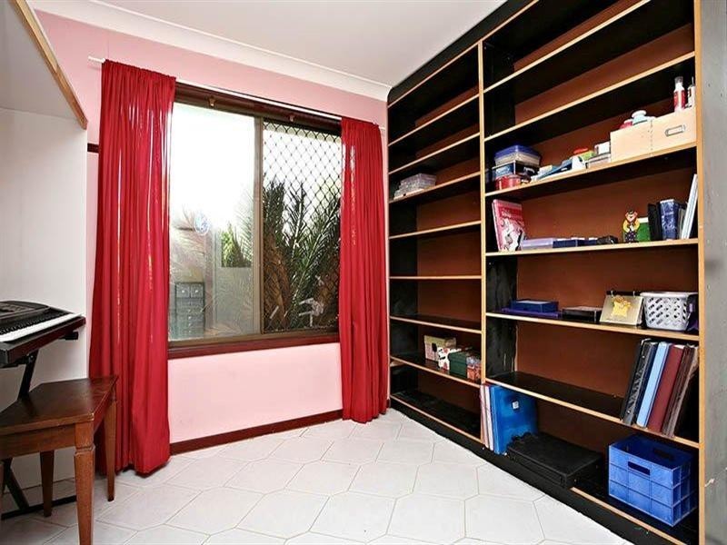 101 Drews Road, Tanah Merah QLD 4128