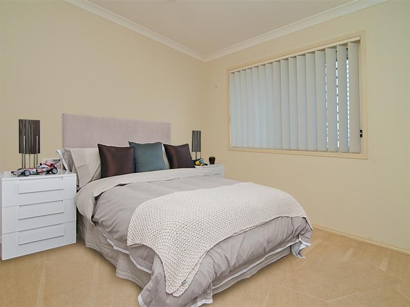 18-24 Ronald Street, Shailer Park QLD 4128