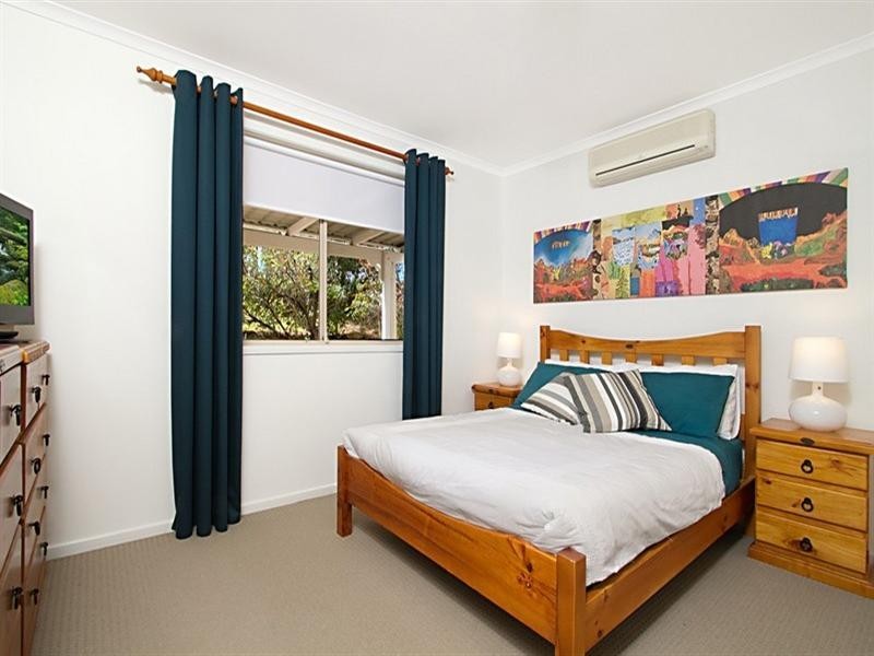 24 Oxley Circuit, Daisy Hill QLD 4127