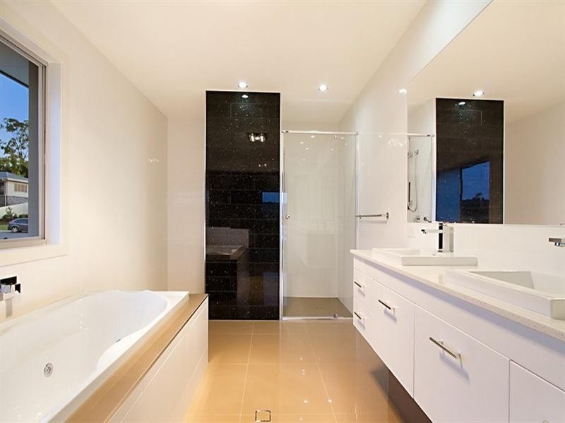 14 Baxton Place, Shailer Park QLD 4128