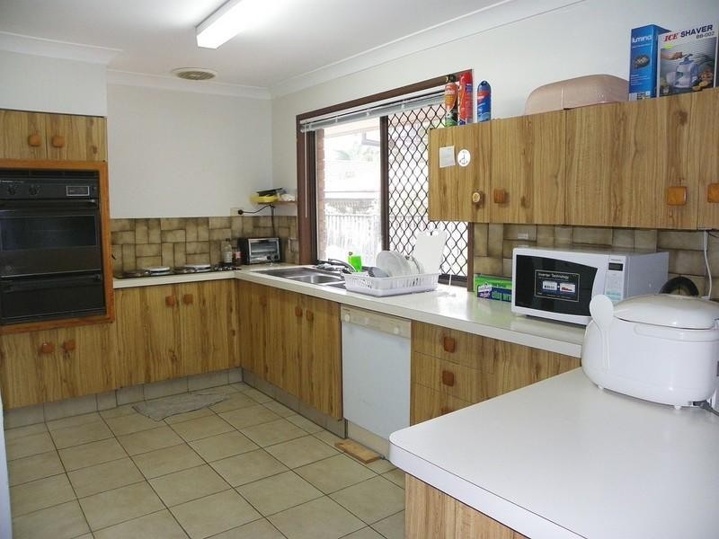 46 Paradise Road, Slacks Creek QLD 4127