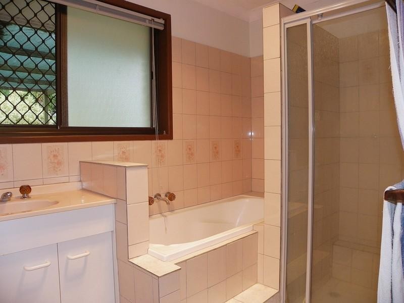 46 Paradise Road, Slacks Creek QLD 4127