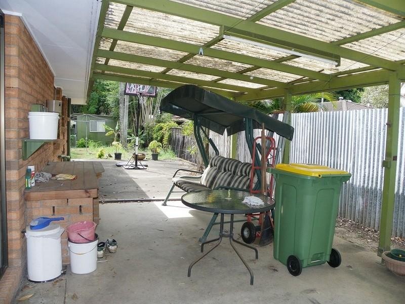 46 Paradise Road, Slacks Creek QLD 4127