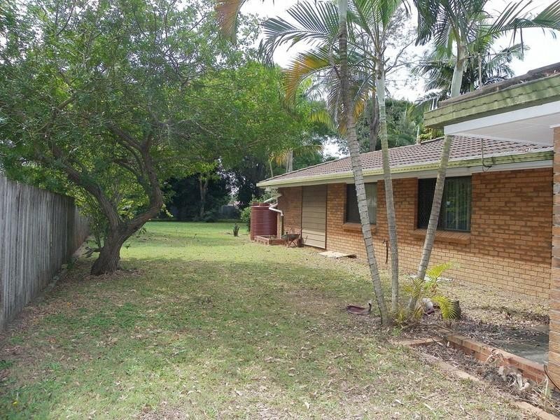 46 Paradise Road, Slacks Creek QLD 4127