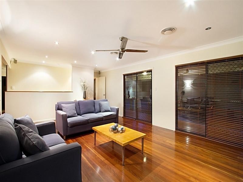 40 Goenoeng Drive, Tanah Merah QLD 4128