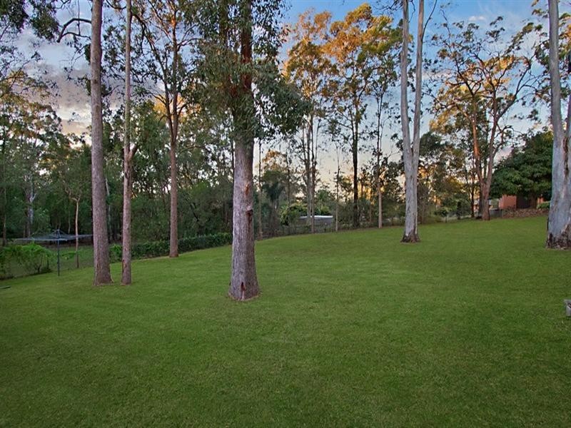 40 Goenoeng Drive, Tanah Merah QLD 4128