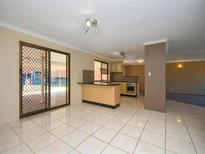 24 Adelong Road, Shailer Park QLD 4128