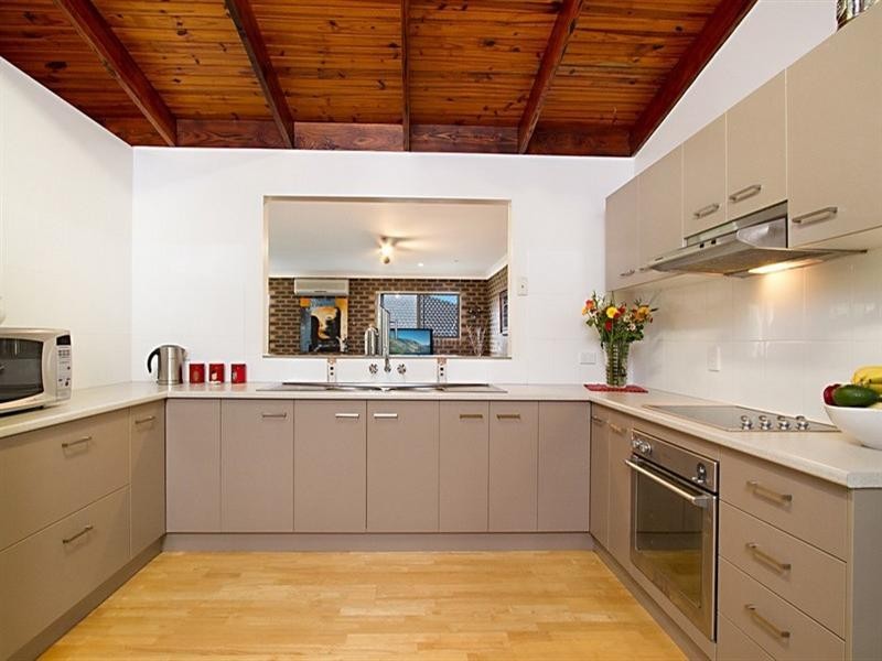 10 Camena Street, Shailer Park QLD 4128