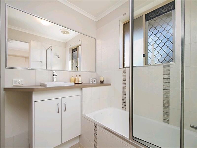 163b Pohon Drive, Tanah Merah QLD 4128