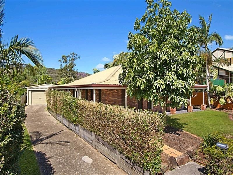 19 Westgate Avenue, Springwood QLD 4127