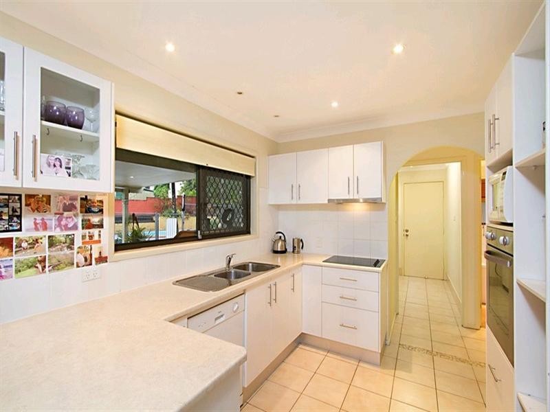 19 Westgate Avenue, Springwood QLD 4127