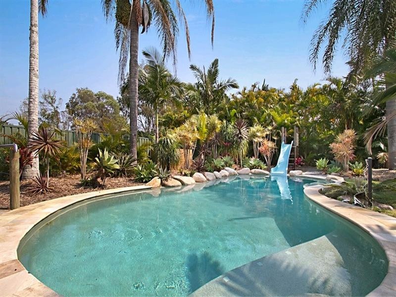 2 Solomon Avenue, Loganholme QLD 4129