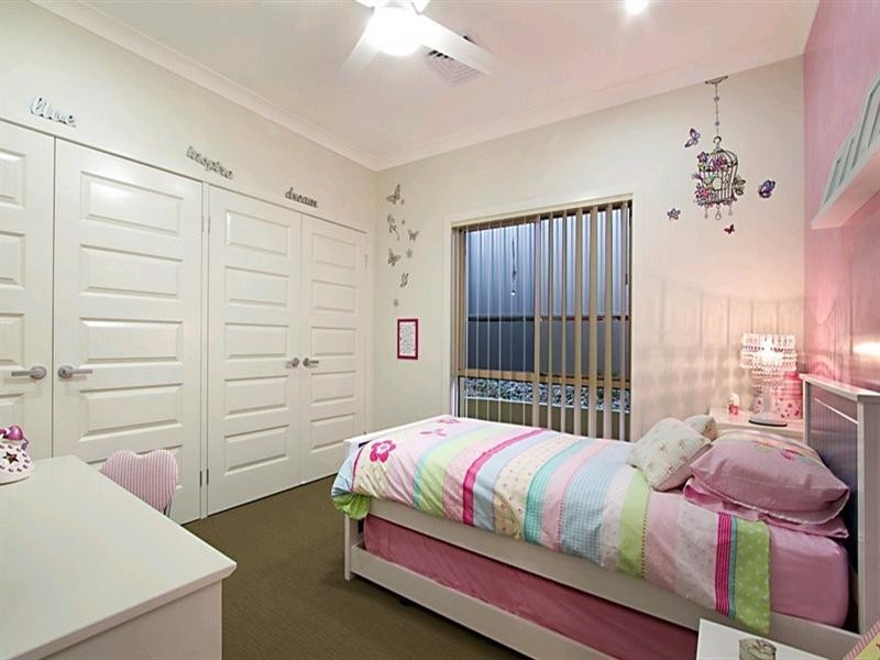 31 Yarabah Crescent, Shailer Park QLD 4128