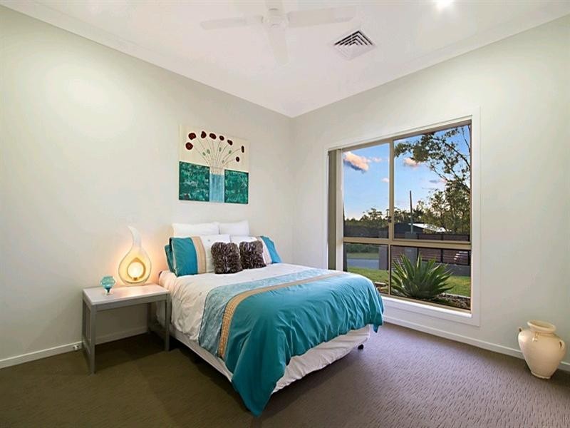 31 Yarabah Crescent, Shailer Park QLD 4128