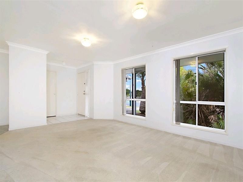 15 Timberland Place, Loganholme QLD 4129