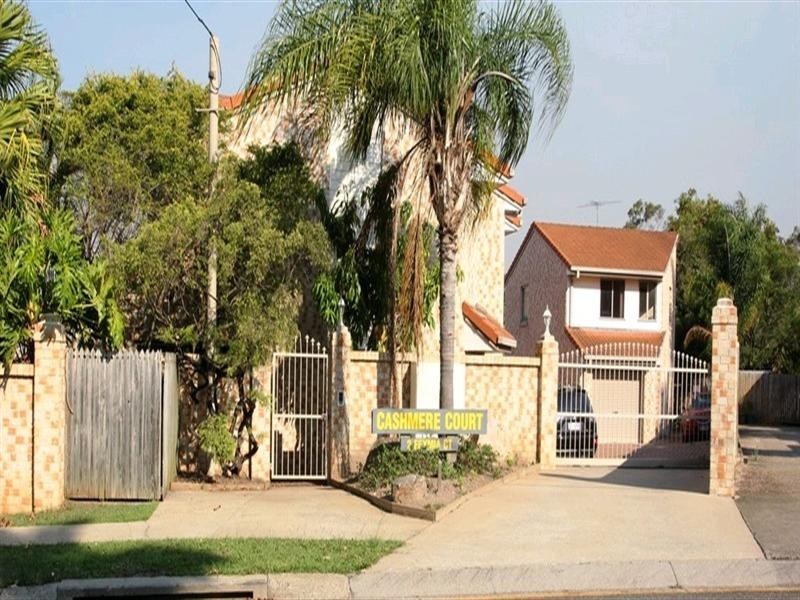 3/2 Efymia Court, Daisy Hill QLD 4127