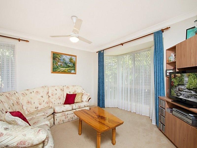 25 Yvonne Crescent, Mount Warren Park QLD 4207