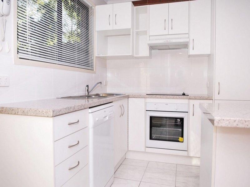 30/127 Barbaralla Drive, Springwood QLD 4127