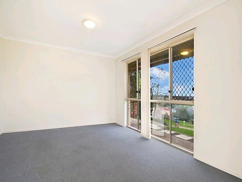 9 Kabut Court, Tanah Merah QLD 4128