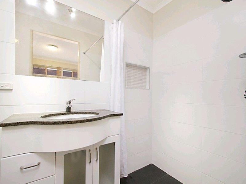 9 Kabut Court, Tanah Merah QLD 4128