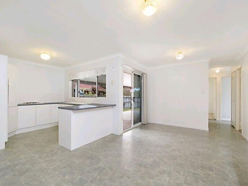 15 Timberland Place, Loganholme QLD 4129