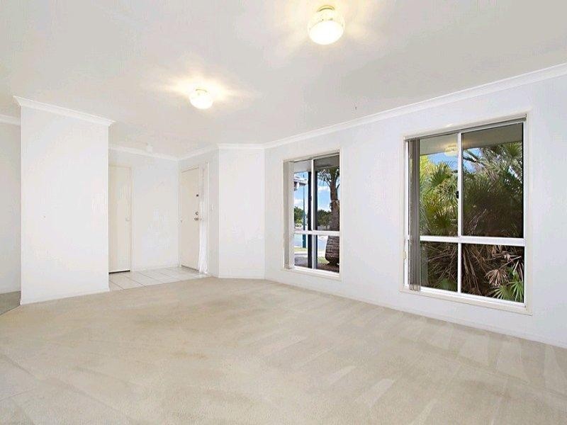 15 Timberland Place, Loganholme QLD 4129