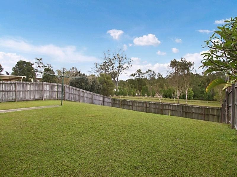 15 Timberland Place, Loganholme QLD 4129