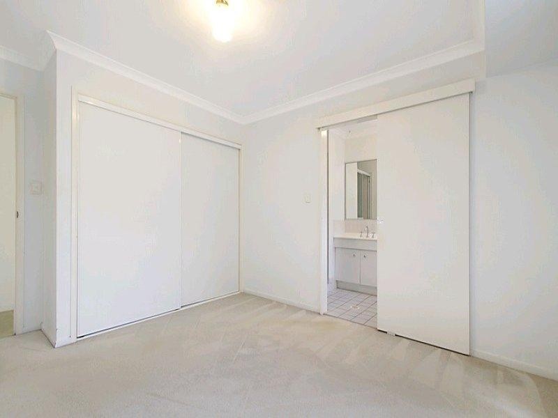 15 Timberland Place, Loganholme QLD 4129