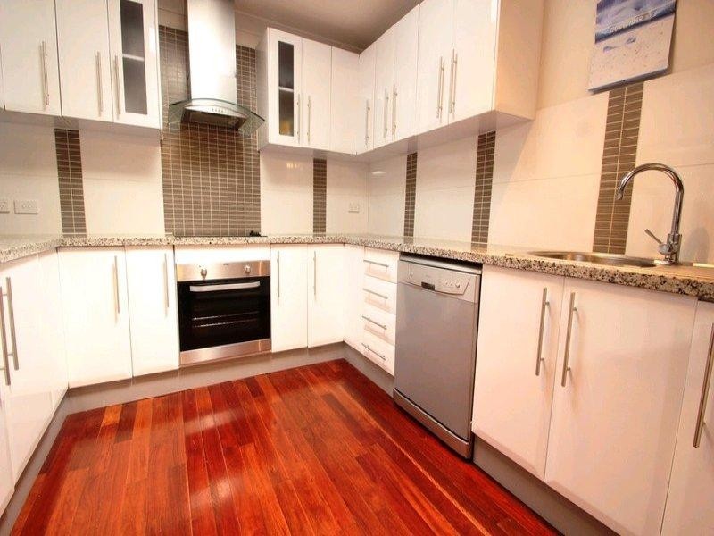 12 Belinda Crescent, Springwood QLD 4127