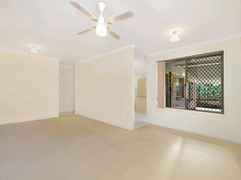365 Chatswood Road, Shailer Park QLD 4128
