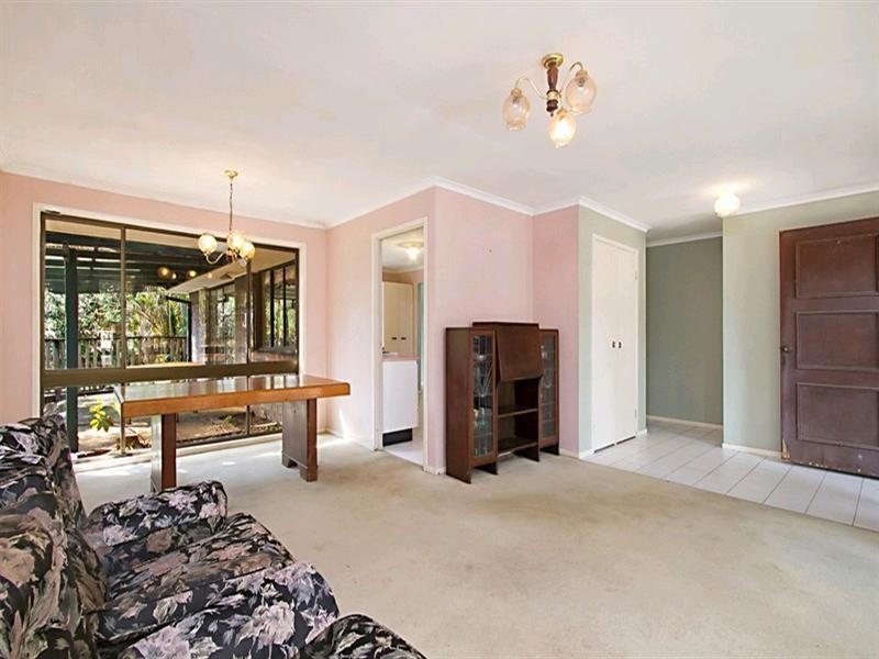 16 Sherwood Crescent, Daisy Hill QLD 4127